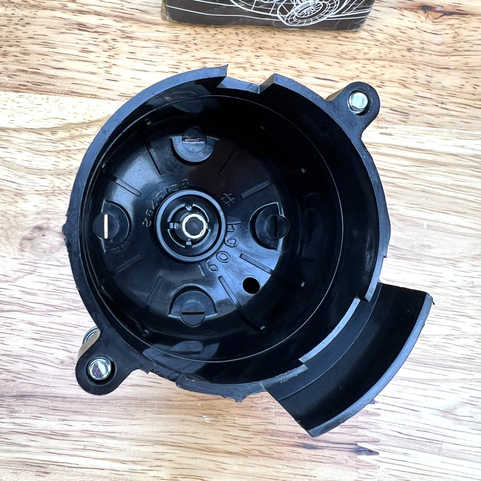 NOS Distributor Cap 1980 Dodge Omni Plymouth Horizon 1.7L Mopar OEM 5213746 - Image 11