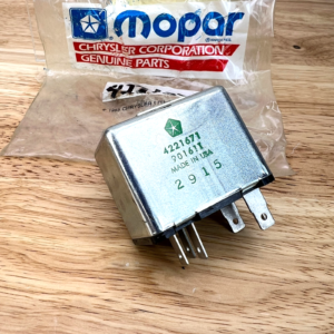 NOS Illuminated Entry Light Relay 1985-89 Chrysler Dodge Plymouth Mopar 4221671