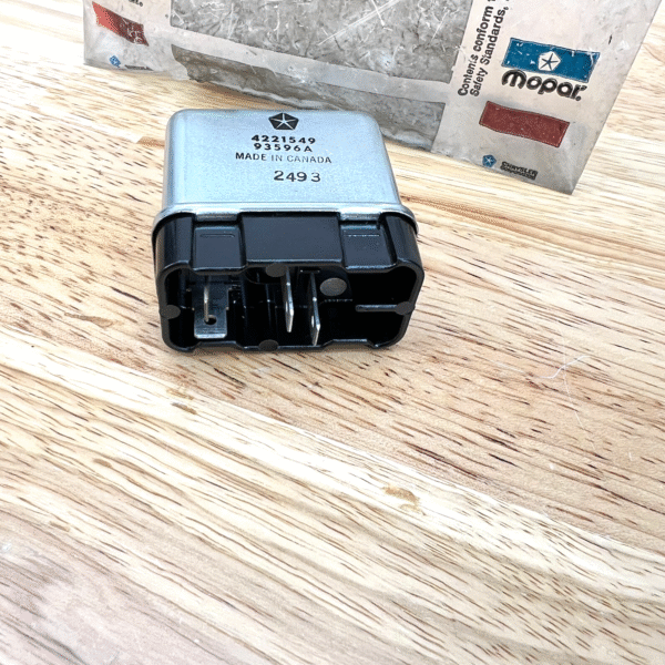NOS A/C Cut-Out Relay 1984 Dodge Shelby Charger Air Conditioning Cut-Off 4221549 - Image 4