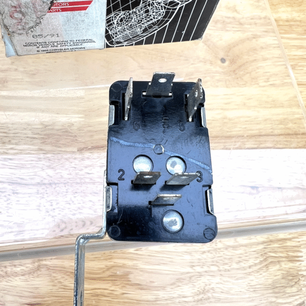 NOS Radiator Fan Relay 1987 Chrysler Dodge Plymouth Mopar 2.6L Cooling 4221674 - Image 11