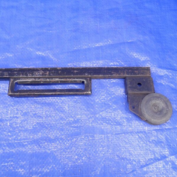 Rear Window Channel 1942 Plymouth Dodge DeSoto Chrysler Limo & 7 Pass LH 944743 - Image 11