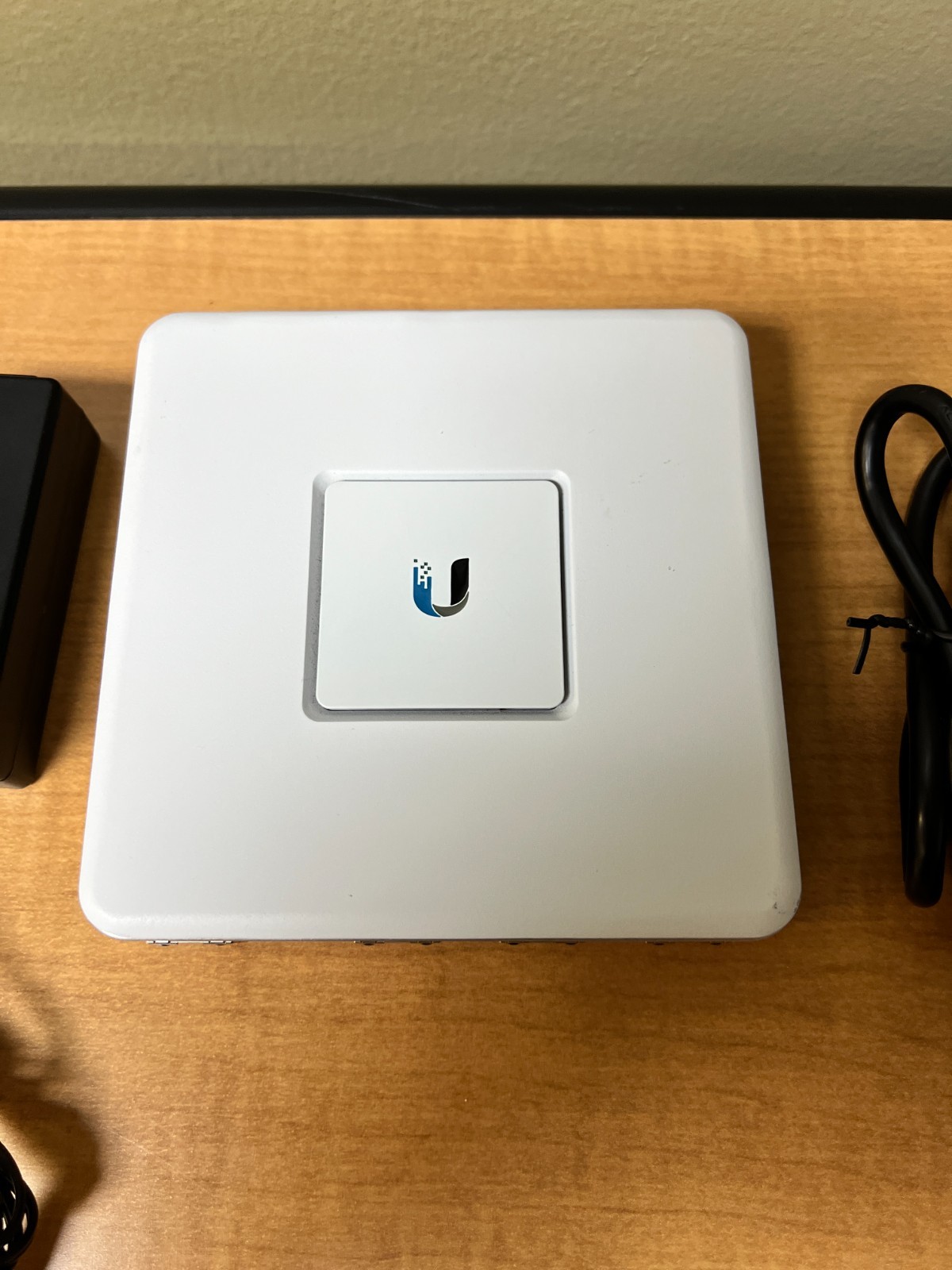 Ubiquiti Networks UniFi Security Gateway USG Router Gigabit 1000Mbps Firewall - Image 3