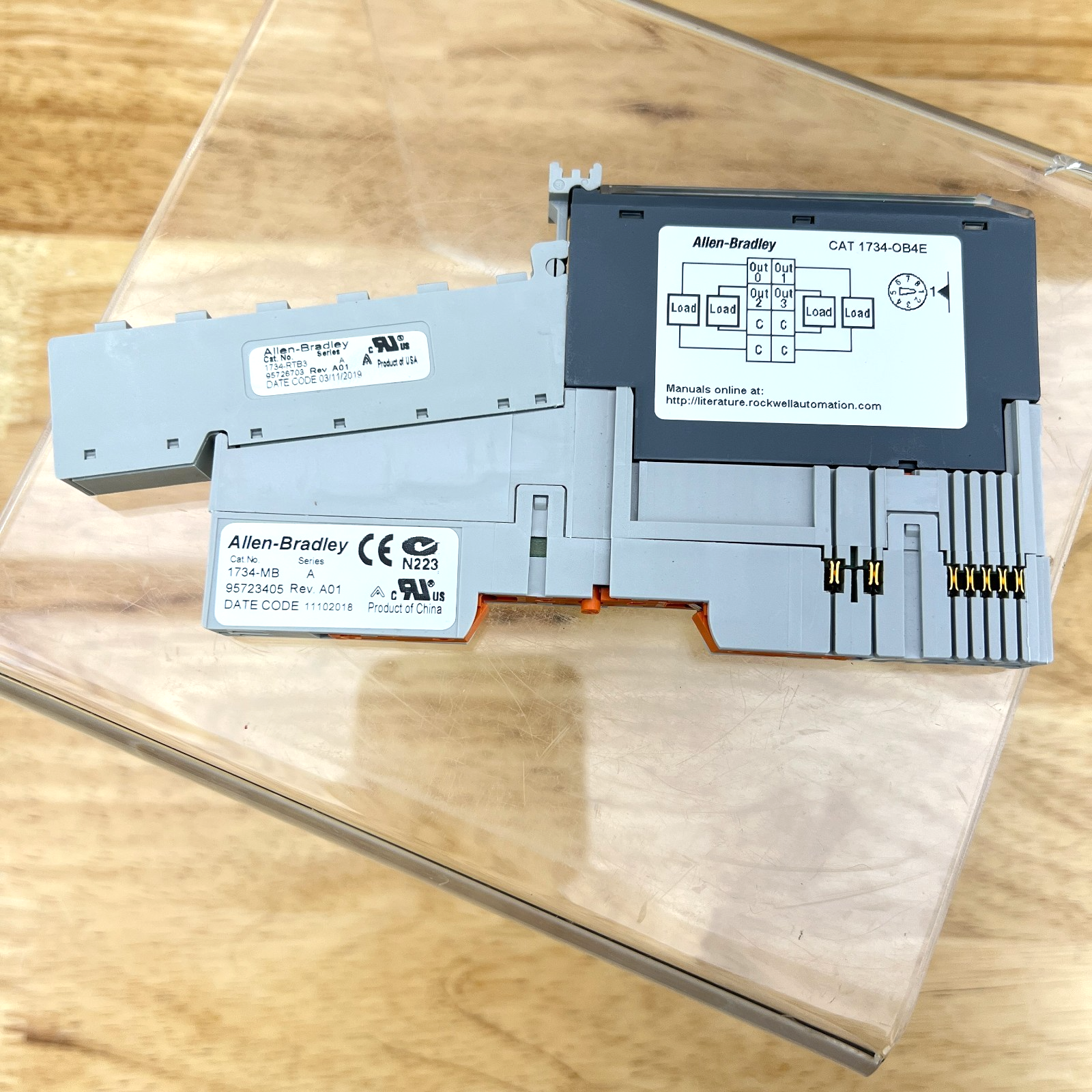 Allen-Bradley Point I/O 4 Point Digital Output Module & Terminal Block 1734-OB4E - Image 5