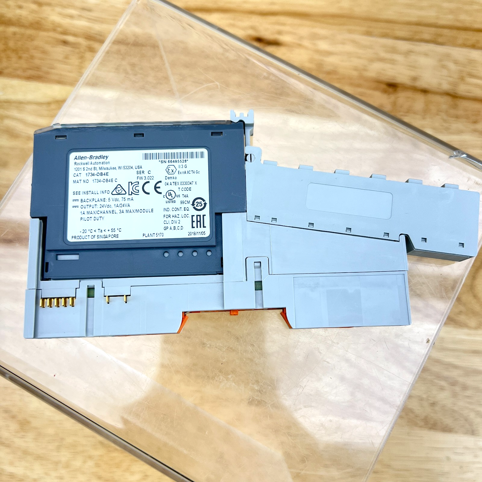 Allen-Bradley Point I/O 4 Point Digital Output Module & Terminal Block 1734-OB4E - Image 7