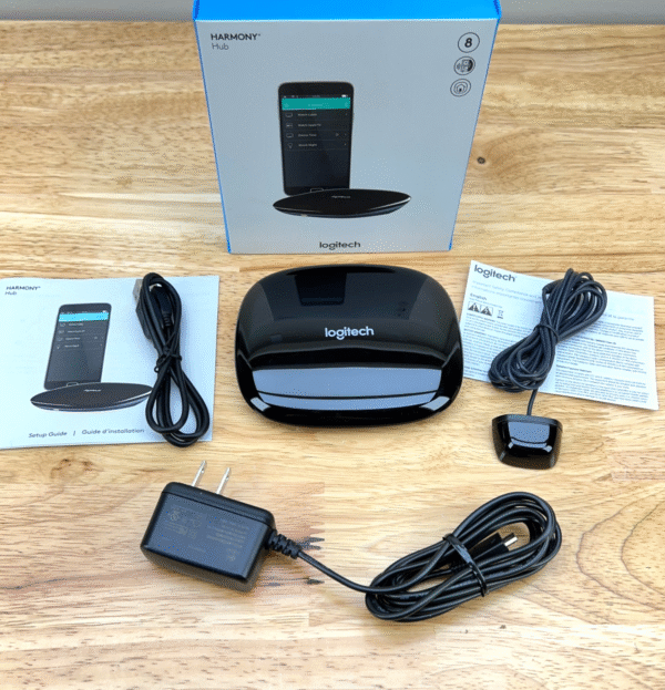 Logitech Harmony Hub Smartphone Control Excellent Condition MINT 915-000238