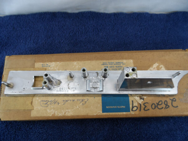 NOS Dash Trim Plate 1967-1968 Chrysler Town & Country Vent Tail Gate Bezel 67-68 - Image 12