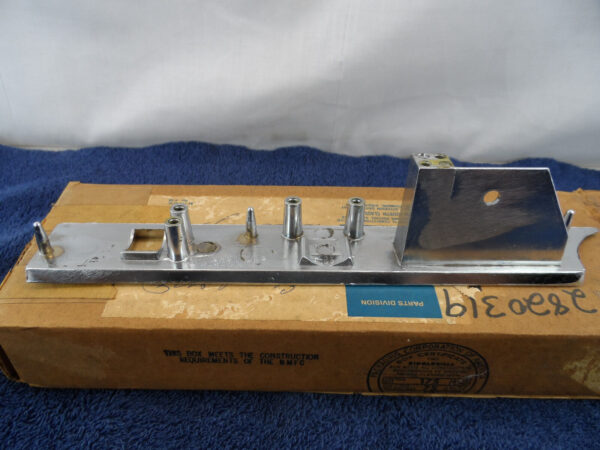 NOS Dash Trim Plate 1967-1968 Chrysler Town & Country Vent Tail Gate Bezel 67-68 - Image 10