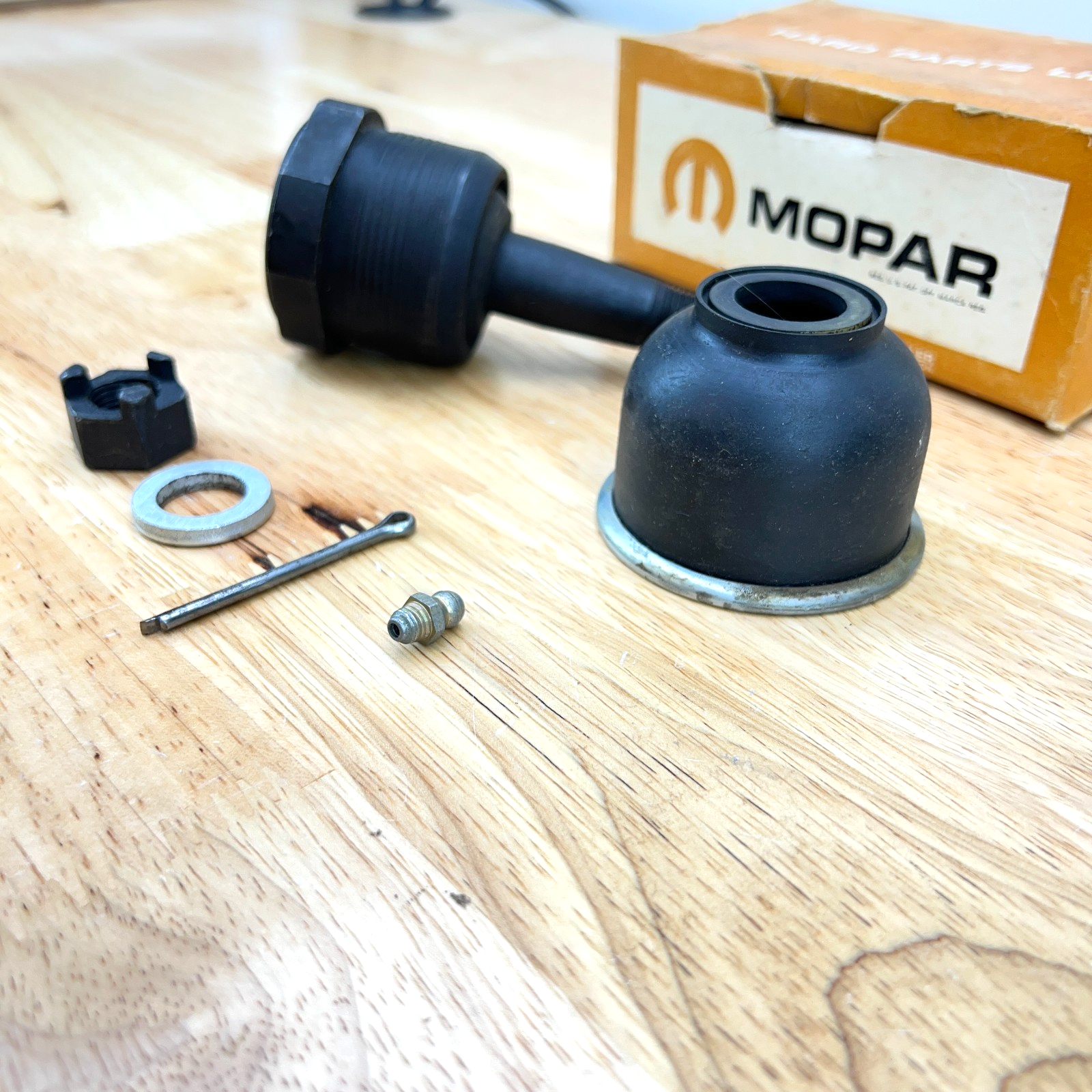 NOS Upper Ball Joint 1960-1973 Imperial Crown LeBaron Mopar OEM 2808394 2298536 - Image 5