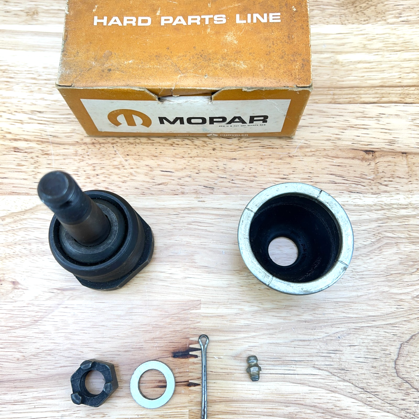 NOS Upper Ball Joint 1960-1973 Imperial Crown LeBaron Mopar OEM 2808394 2298536 - Image 6