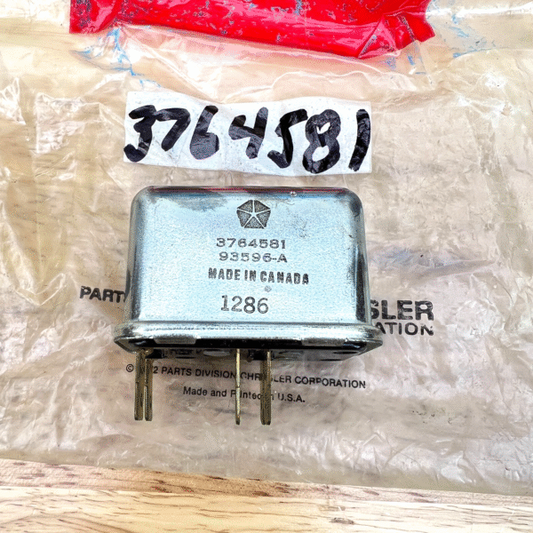 NOS A/C Blower Motor Relay 1974-75 Chrysler Dodge Plymouth C-Body Mopar 3764581 - Image 3