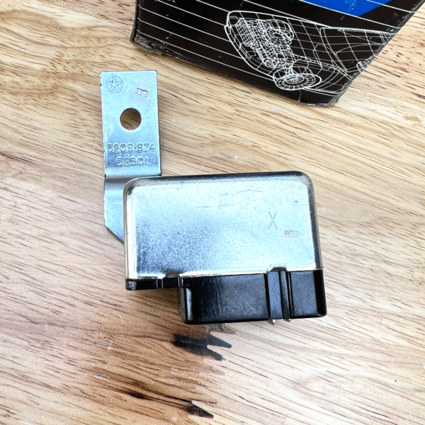 NOS Relay 4 Pin / Terminal 1982-1983 Chrysler Dodge Plymouth Jeep Mopar 5209974 - Image 3