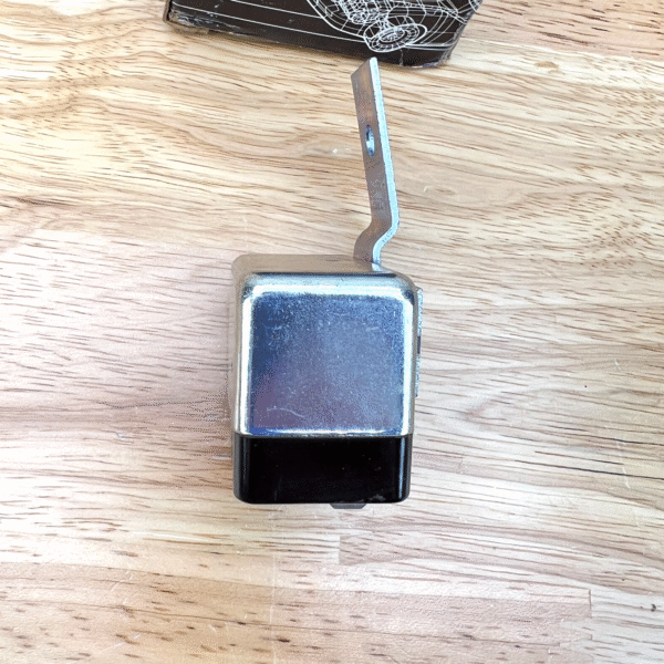 NOS Relay 4 Pin / Terminal 1982-1983 Chrysler Dodge Plymouth Jeep Mopar 5209974 - Image 4