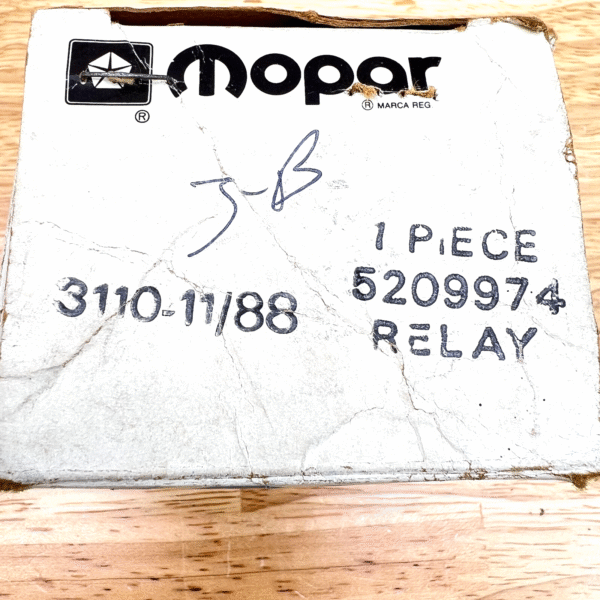 NOS Relay 4 Pin / Terminal 1982-1983 Chrysler Dodge Plymouth Jeep Mopar 5209974 - Image 10