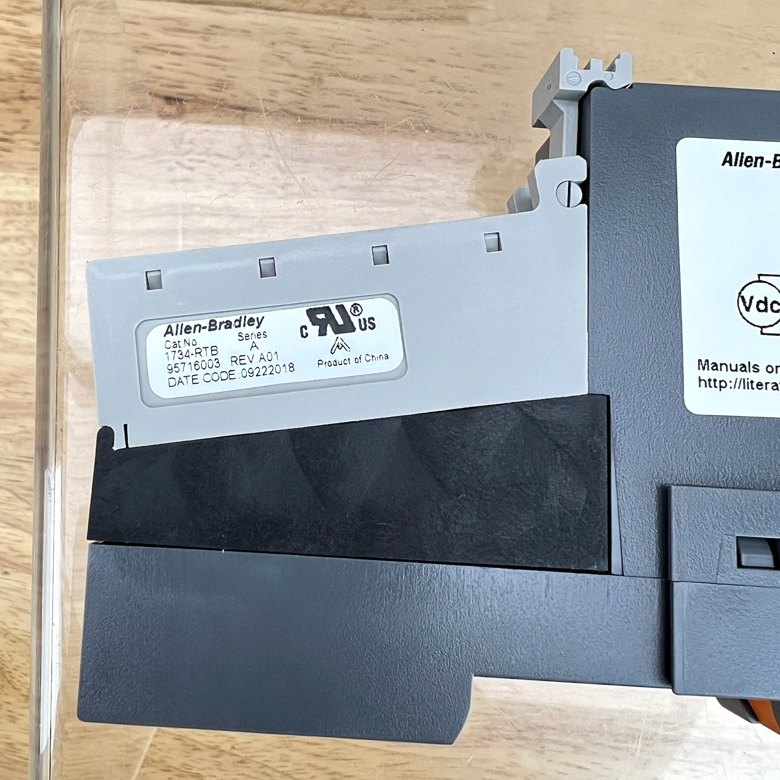Allen-Bradley Point I/O Field Potential Distributor Module  1734-FPD Series B - Image 10