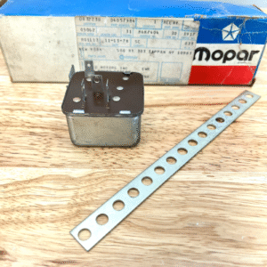 NOS Heated Rear Window Relay 1984-89 Dodge Truck D150-D350 Van W150-W350 4057984