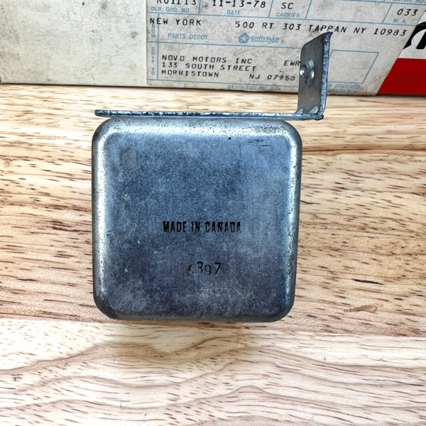 NOS Heated Rear Window Relay 1984-89 Dodge Truck D150-D350 Van W150-W350 4057984 - Image 8