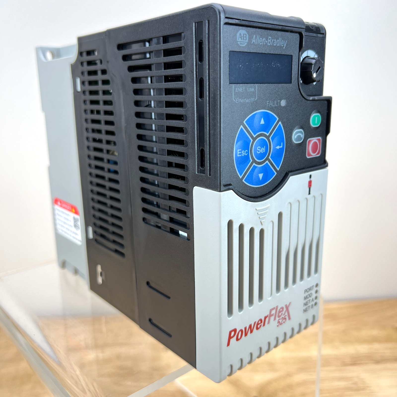 Allen-Bradley PowerFlex 525 VFD AC Drive 1.0HP 0.75kW 3 Phase 460V 25B-D2P3N104 - Image 3