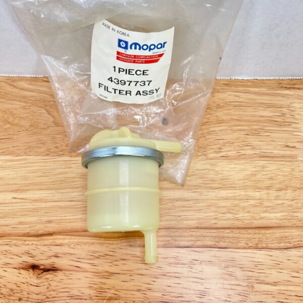 Fuel Filter 1987-1989 Dodge Raider 2.6L 2 Barrel Carburetor NOS Mopar 4397737 - Image 3