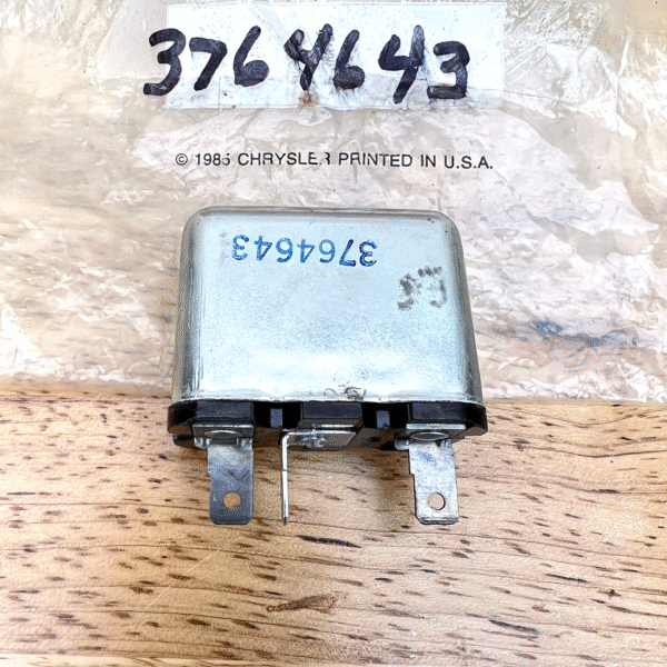 NOS Horn Relay 1974-1976 Newport New Yorker T&C Monaco Fury C-Body Mopar 3764643 - Image 3
