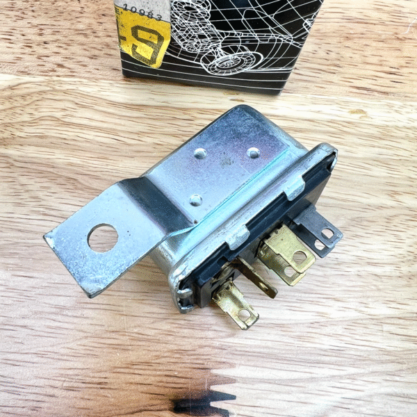 NOS Starter Relay 1984-1987 Chrysler Dodge Plymouth Jeep Mopar OEM USA 5226138 - Image 3