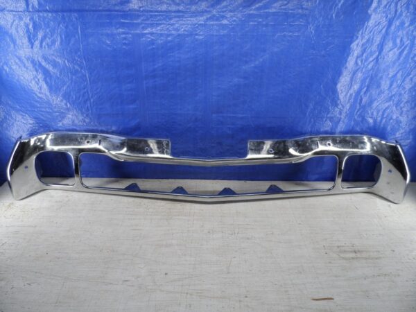 Front Bumper 1972 Dodge Polara Used Chrome Bumper Made In Canada - Image 5