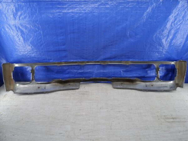 Front Bumper 1972 Dodge Polara Used Chrome Bumper Made In Canada - Image 6