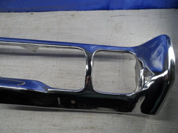 Front Bumper 1972 Dodge Polara Used Chrome Bumper Made In Canada - Image 10