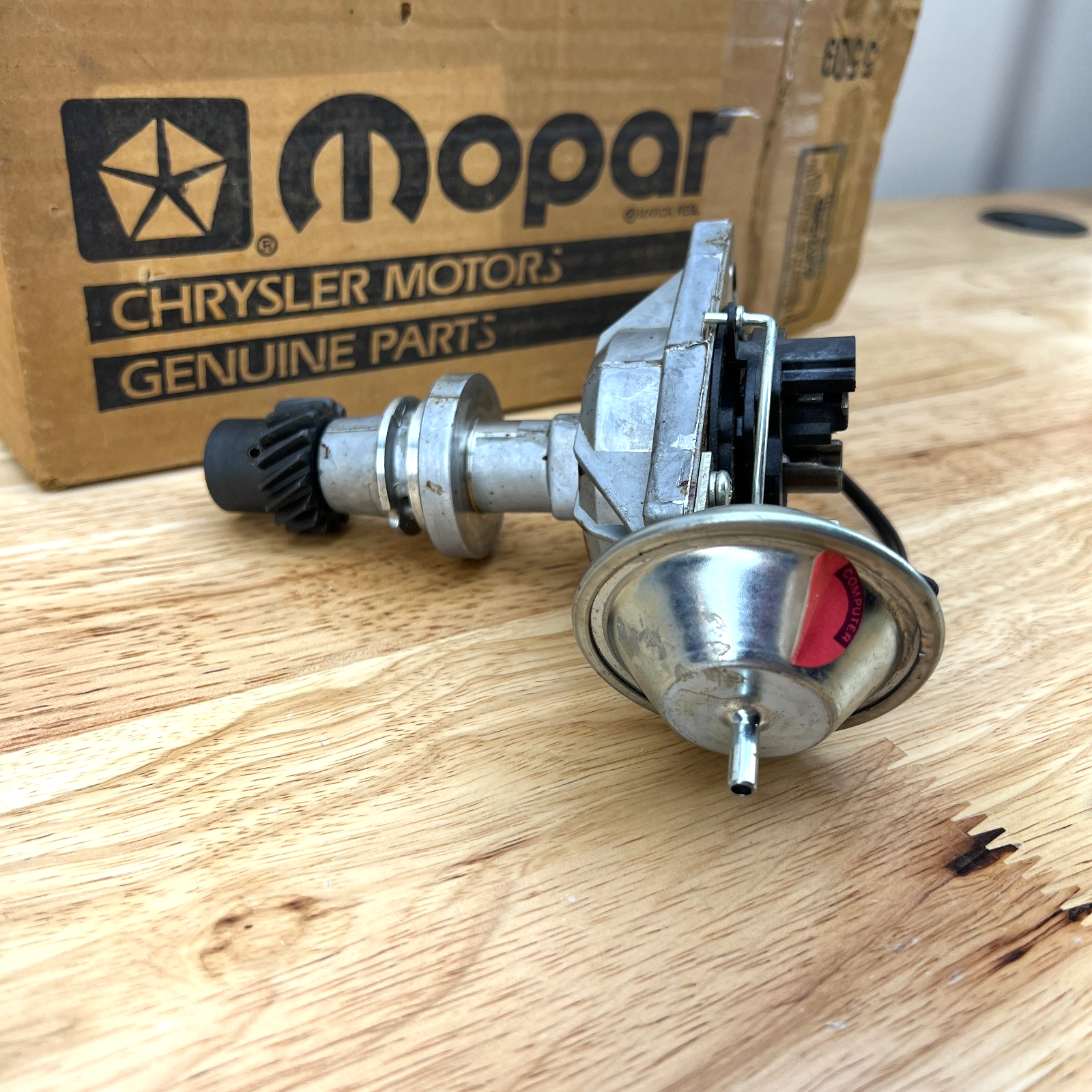 NOS Distributor Assembly 1980-83 Dodge Omni Plymouth Horizon 1.7L Mopar 4318111 - Image 4