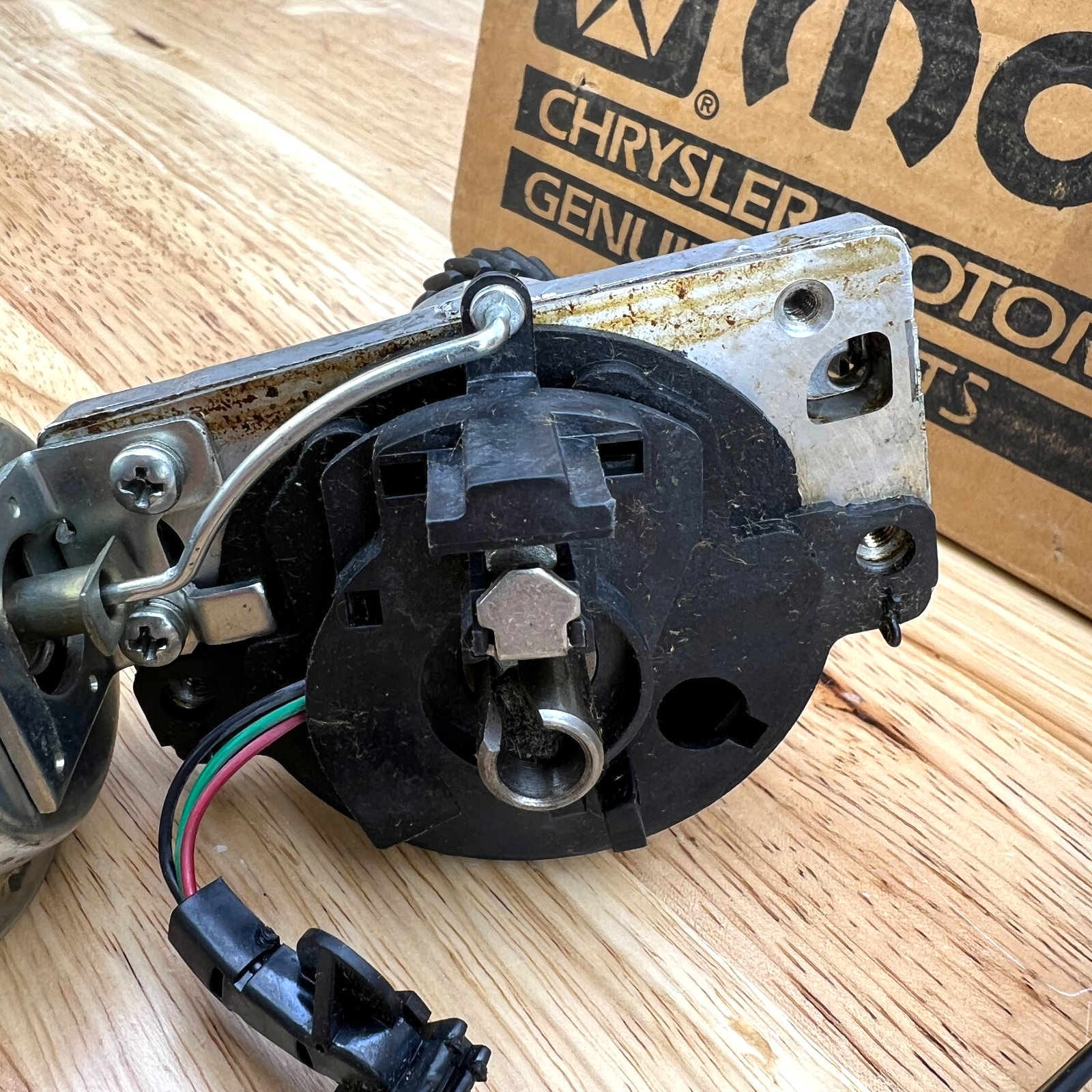 NOS Distributor Assembly 1980-83 Dodge Omni Plymouth Horizon 1.7L Mopar 4318111 - Image 6