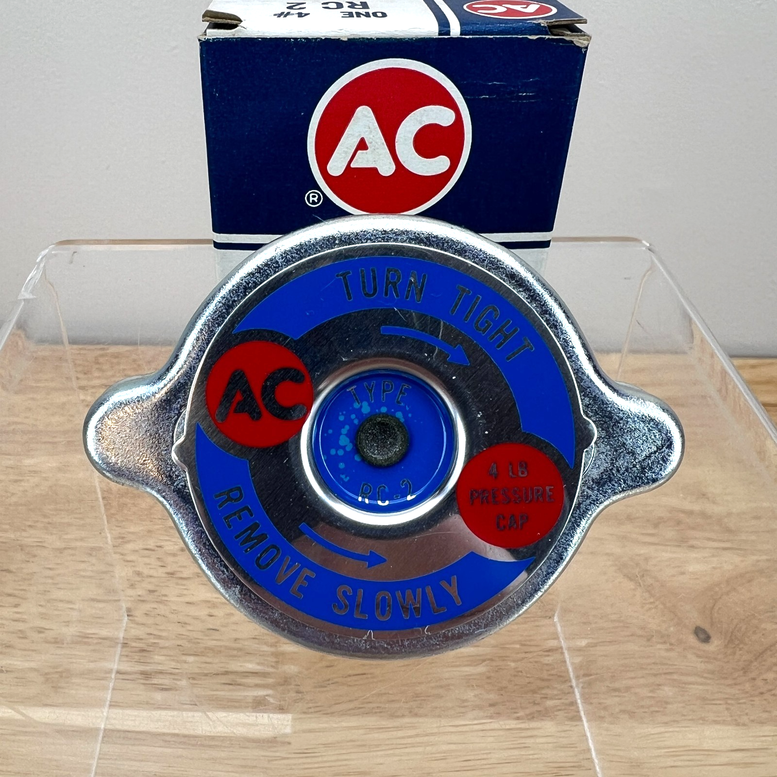 NOS Radiator Cap 63-64 GMC Truck 4000 5000 5500 6000 7000 65 GMC 4000 W6500 RC2 - Image 2