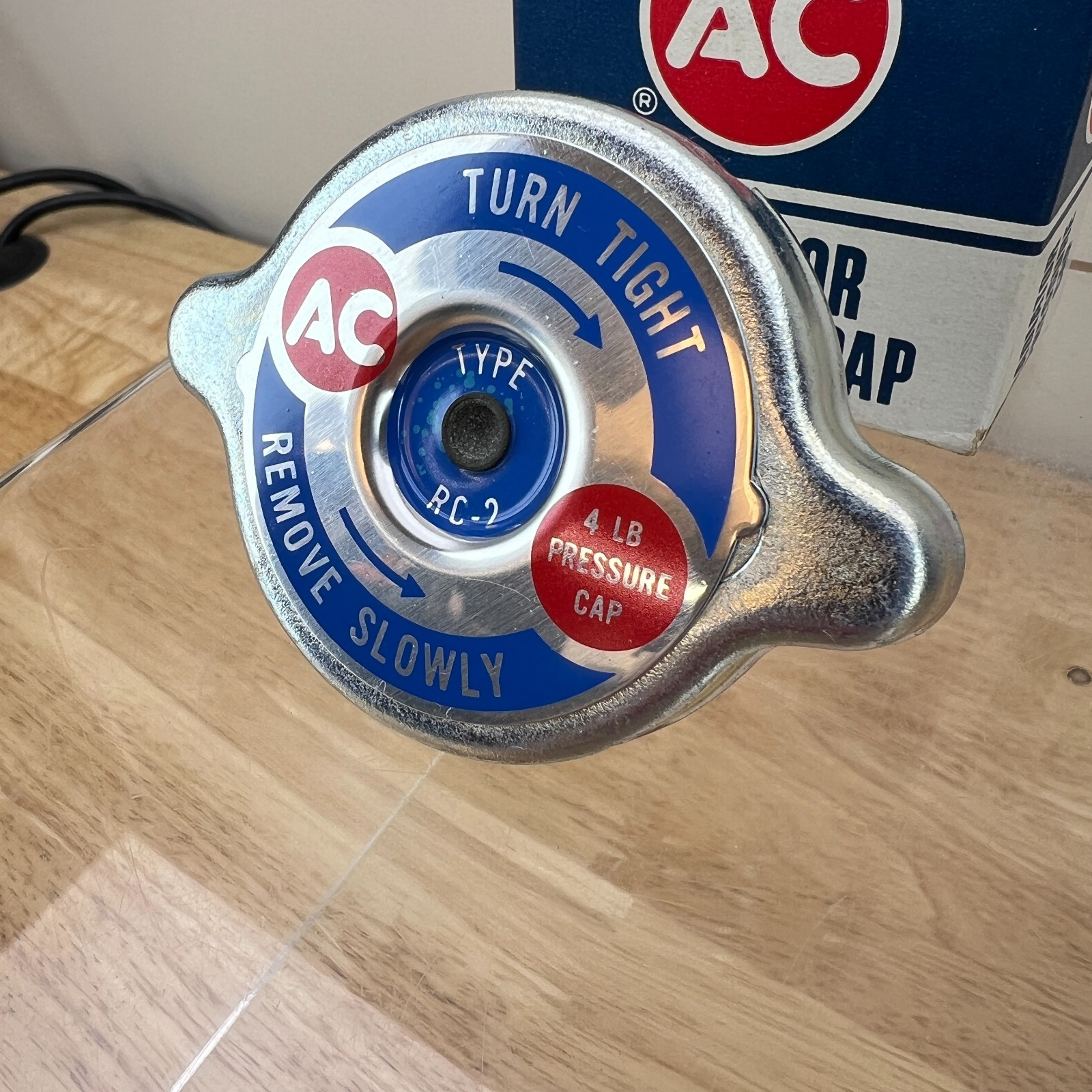 NOS Radiator Cap 63-64 GMC Truck 4000 5000 5500 6000 7000 65 GMC 4000 W6500 RC2 - Image 3